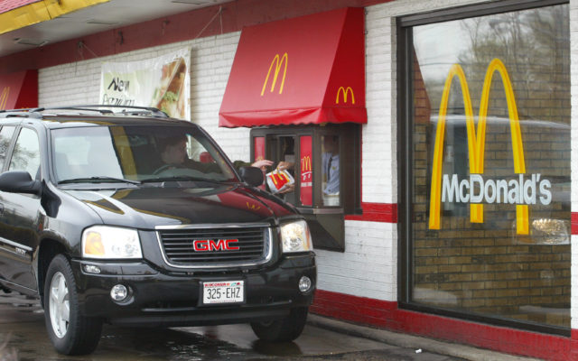 The McRib Is Returning to McDonalds!!