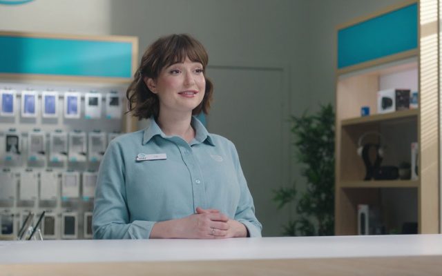 Lily from the AT&T Commercials Says We Have Lost the Privilege of Looking at Her Body