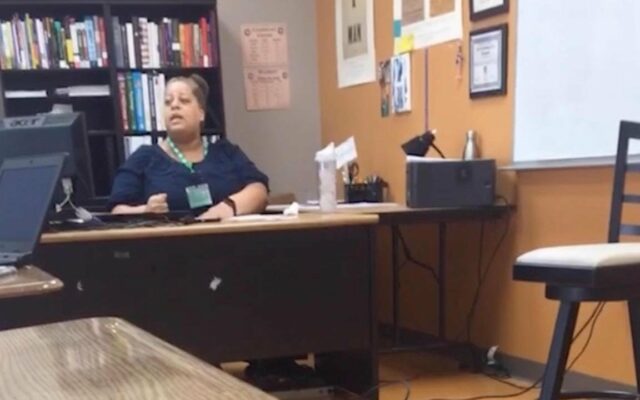 Substitute Teacher Raps the Roll Call, and the Students Like It